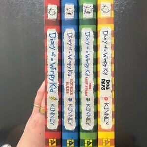 Diary of a Wimpy Kid Box of Books 1-4 Hardcover Set